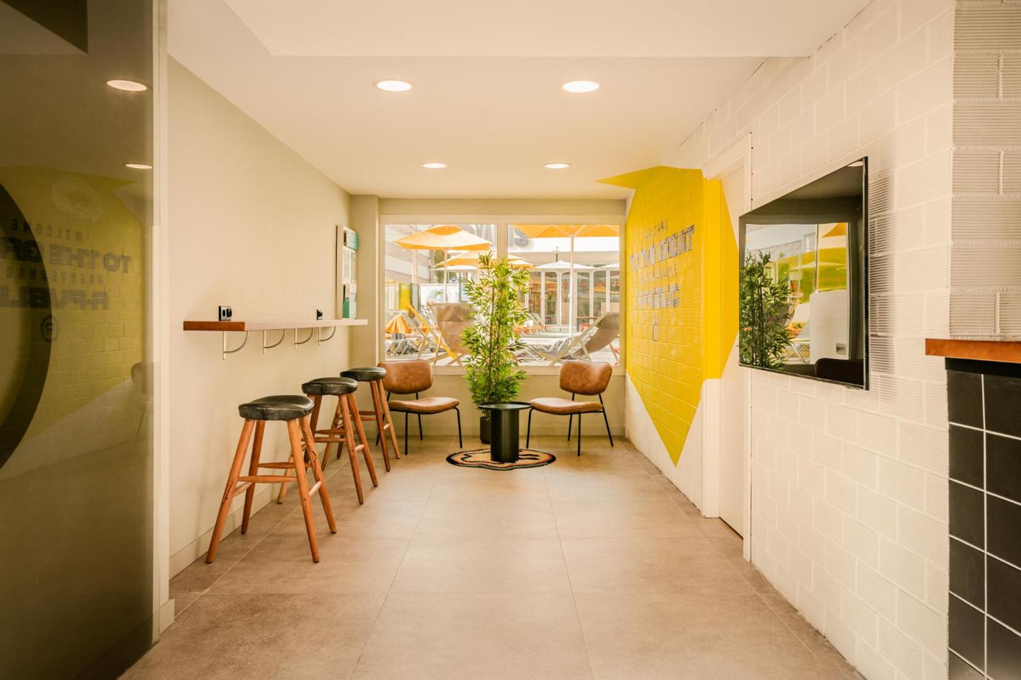 Ryans Ibiza Apartments - Only Adults Exteriör bild