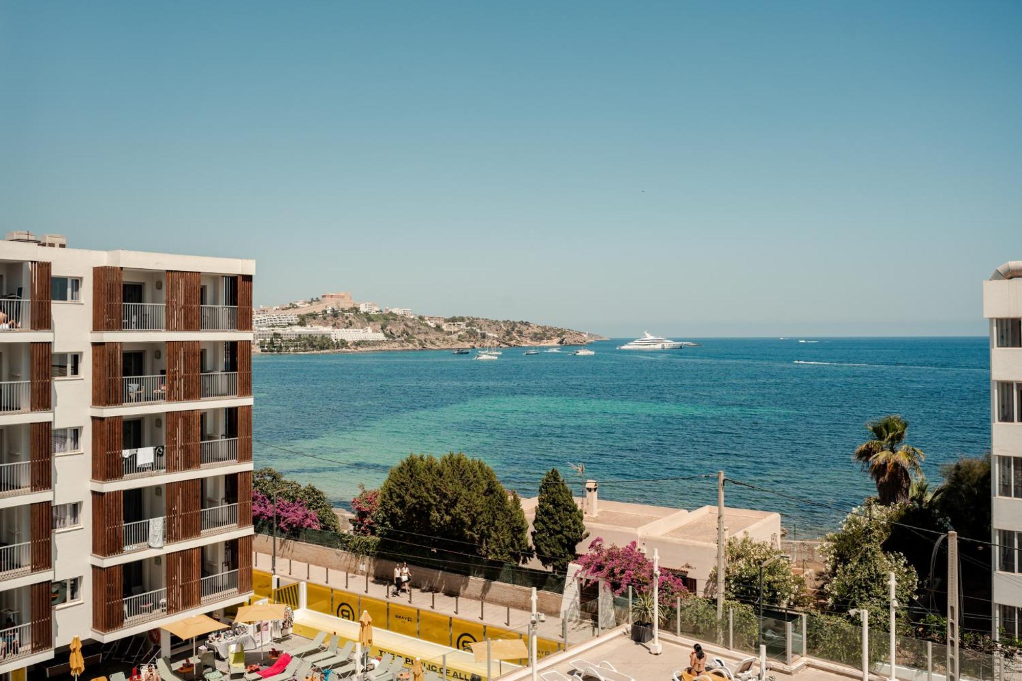 Ryans Ibiza Apartments - Only Adults Exteriör bild