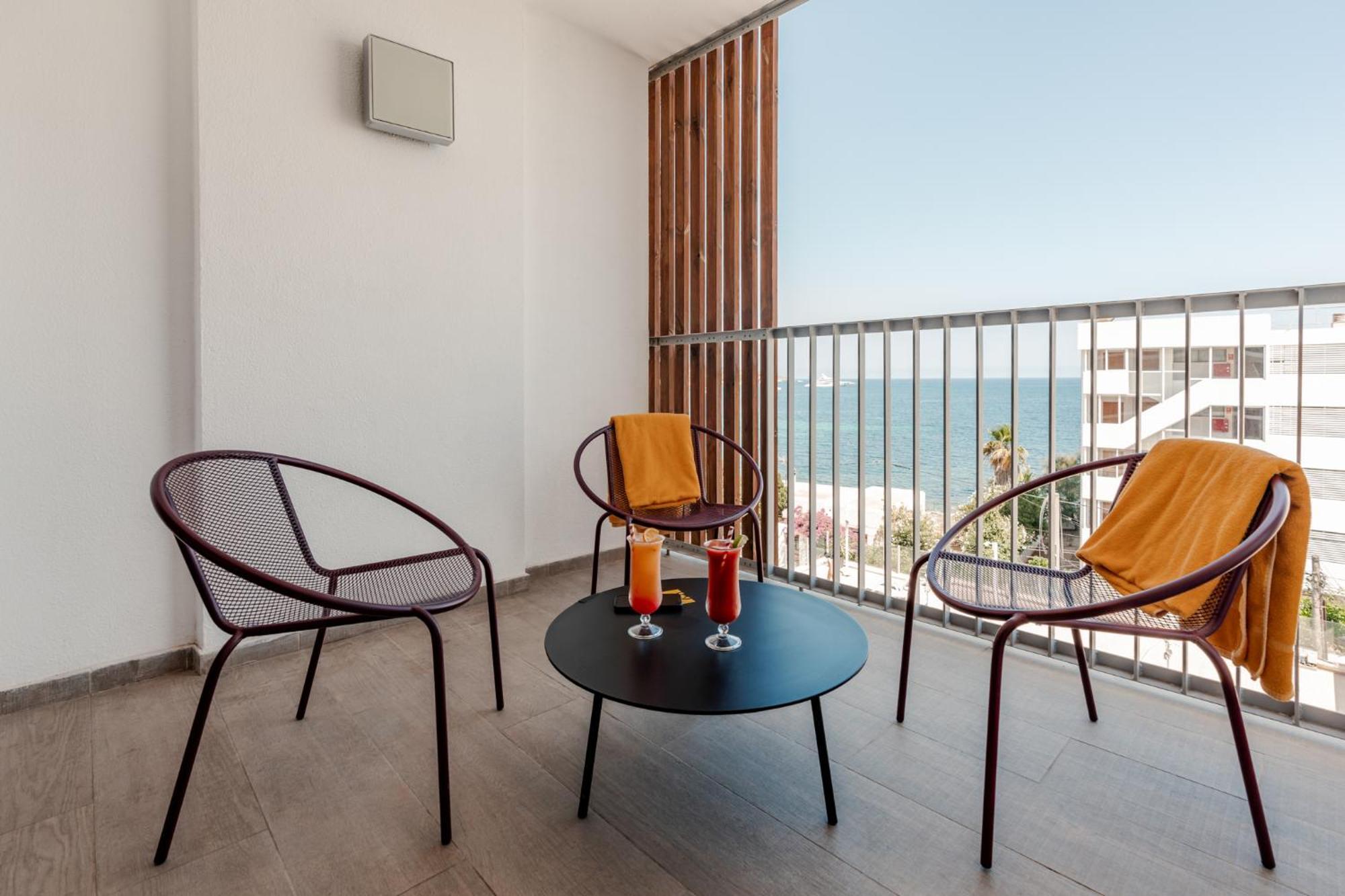 Ryans Ibiza Apartments - Only Adults Exteriör bild